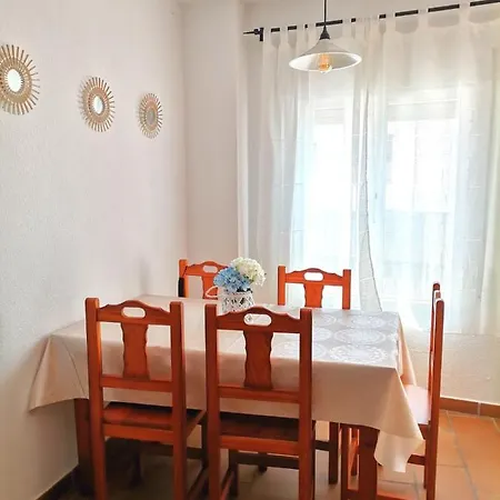 En El Casco Histórico, A 5 Min Playa. Apartamento *