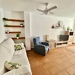 En El Casco Historico, A 5 Min Playa. Appartement