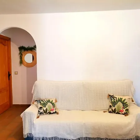 En El Casco Historico, A 5 Min Playa. Apartament *