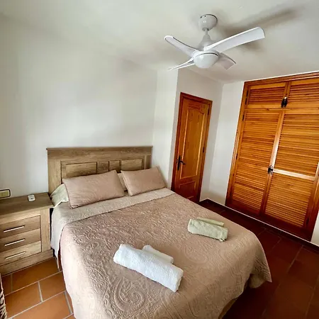 En El Casco Historico, A 5 Min Playa. * Conil De La Frontera